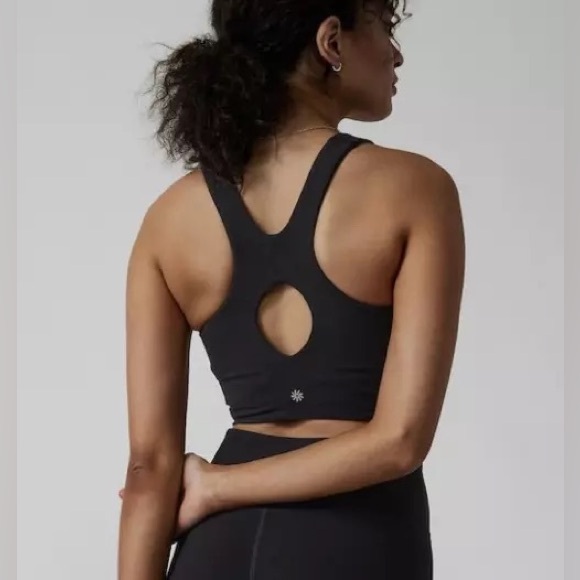 ATHLETA CONSCIOUS CUT OUT CROP D-DD - Picture 4 of 14